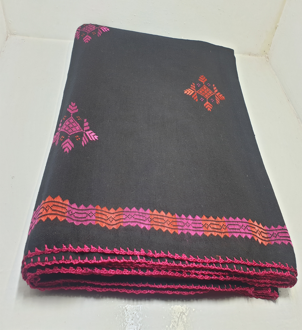 Handmade Shawl Black and Pink - Image 3